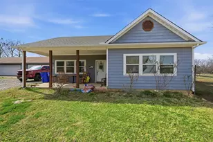 812 Quail Creek Cir, Pottsboro, TX 75076 - Photo 1