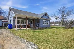 812 Quail Creek Cir, Pottsboro, TX 75076 - Photo 3