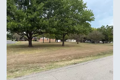 800 4th Street, Wills Point, TX 75169 - Photo 7