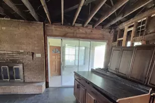 203 Hill St, Farmersville, TX 75442 - Photo 11