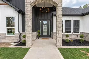 5407 Van Horn Dr, Granbury, TX 76048 - Photo 3