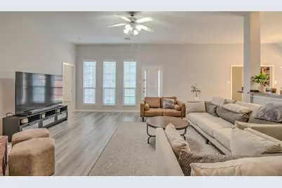 9453 Mirror Fountain Circle, Frisco, TX 75033 - Photo 13