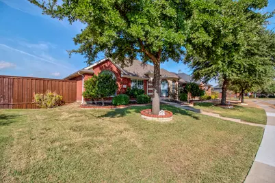 9453 Mirror Fountain Circle, Frisco, TX 75033 - Photo 3