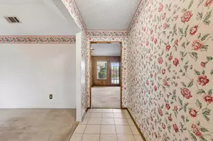 3815 Spring Hollow Dr, Carrollton, TX 75007 - Photo 5