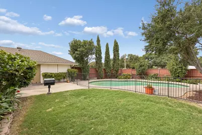 3815 Spring Hollow Drive, Carrollton, TX 75007 - Photo 33