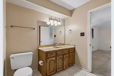 3815 Spring Hollow Drive, Carrollton, TX 75007 - Photo 27