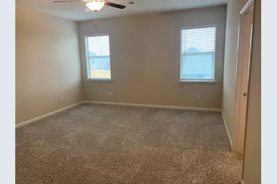 5301 Persimmon Drive, Denton, TX 76207 - Photo 5