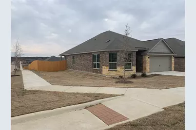 5301 Persimmon Drive, Denton, TX 76207 - Photo 17