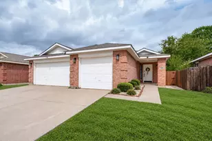 1063 Port Sullivan Dr, Little Elm, TX 75068 - Photo 1