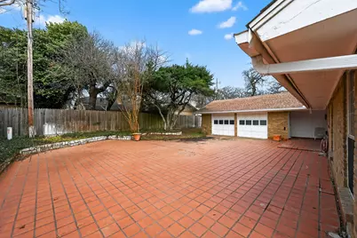 704 Castlewood Lane, Arlington, TX 76012 - Photo 27