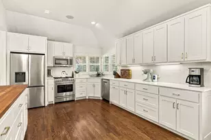 6438 McCommas Blvd, Dallas, TX 75214 - Photo 15