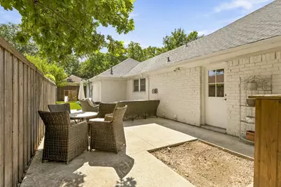 6438 McCommas Boulevard, Dallas, TX 75214 - Photo 31