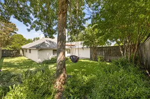 6438 McCommas Blvd, Dallas, TX 75214 - Photo 35