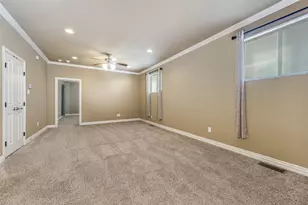 212 Bolivar St, Sanger, TX 76266 - Photo 5