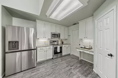 7804 Stansfield Drive, Fort Worth, TX 76137 - Photo 19