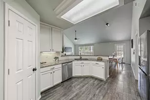 7804 Stansfield Dr, Fort Worth, TX 76137 - Photo 17