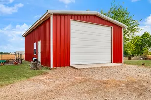209 Farm Road 2352, Honey Grove, TX 75446 - Photo 7