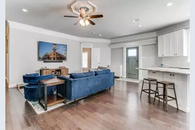 507 E Dallas Road, Grapevine, TX 76051 - Photo 11
