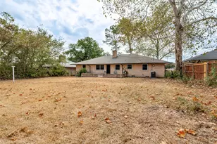 1585 E Kiest Blvd, Dallas, TX 75216 - Photo 23
