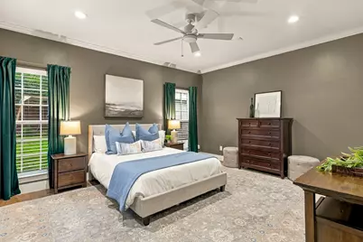 1018 Clermont Avenue, Dallas, TX 75223 - Photo 17