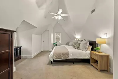 1018 Clermont Avenue, Dallas, TX 75223 - Photo 27