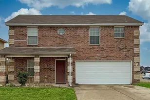 8133 Elvis Ct, Fort Worth, TX 76134 - Photo 1