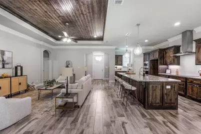 10301 Ravenswood Road, Granbury, TX 76049 - Photo 11