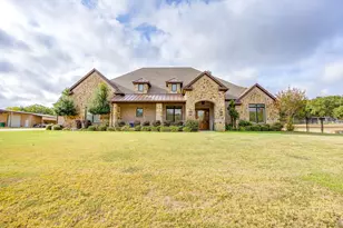 1025 County Rd 913, Joshua, TX 76058 - Photo 7