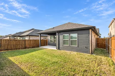 113 Greenbriar Drive, Princeton, TX 75071 - Photo 15