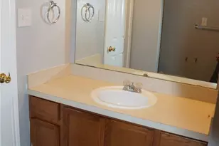 5920 Lovingham Ct, Arlington, TX 76017 - Photo 15