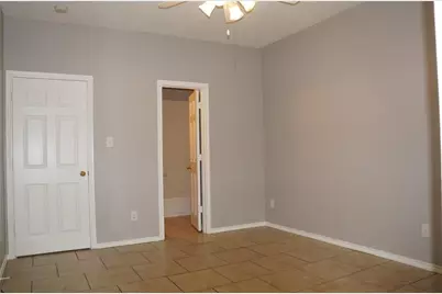 5920 Lovingham Court, Arlington, TX 76017 - Photo 13