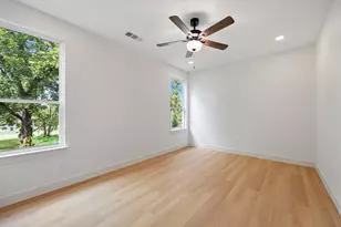 1641 Faye St, Dallas, TX 75215 - Photo 21