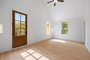 1641 Faye St, Dallas, TX 75215 - Photo 15
