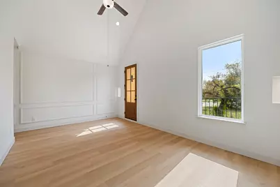 1641 Faye Street, Dallas, TX 75215 - Photo 9