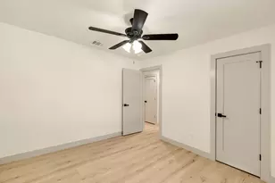 16726 Cleary Cir, Dallas, TX 75248 - Photo 25