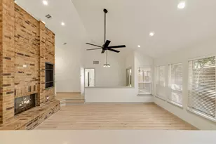 16726 Cleary Cir, Dallas, TX 75248 - Photo 7