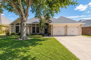 2207 Nugent Dr, Mansfield, TX 76063 - Photo 1