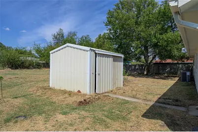 614 E Fm 272, Celeste, TX 75423 - Photo 19