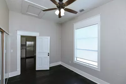 1513 South Freeway, Fort Worth, TX 76104 - Photo 13
