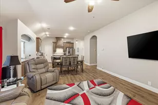 4204 Snowberry Ln, Crowley, TX 76036 - Photo 13