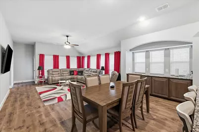 4204 Snowberry Lane, Crowley, TX 76036 - Photo 9