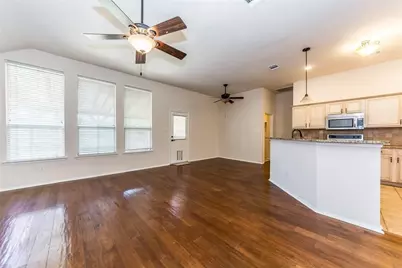 5812 Pinyon Drive, McKinney, TX 75070 - Photo 9