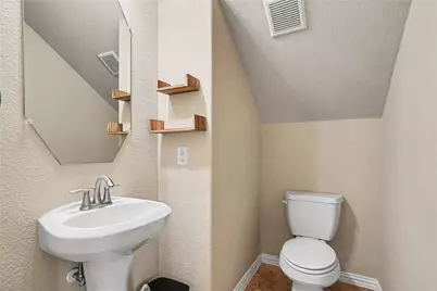 804 W Bend Boulevard, Burleson, TX 76028 - Photo 15