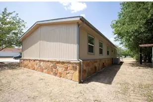 128 Burkhalter St, Graford, TX 76449 - Photo 3