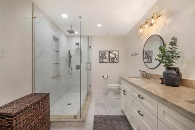 9114 Westglen Drive, Dallas, TX 75228 - Photo 17