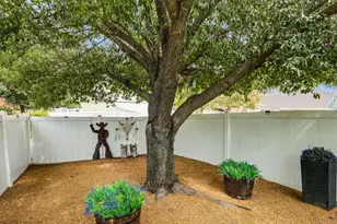 1901 Brown Thrasher Blvd, Savannah, TX 76227 - Photo 31