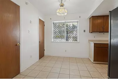 1633 Hanging Cliff Drive, Dallas, TX 75224 - Photo 9