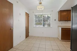 1633 Hanging Cliff Dr, Dallas, TX 75224 - Photo 9