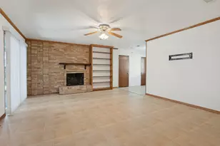 1633 Hanging Cliff Dr, Dallas, TX 75224 - Photo 11