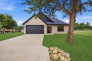 28 Jack Harris Ln, Pottsboro, TX 75076 - Photo 1